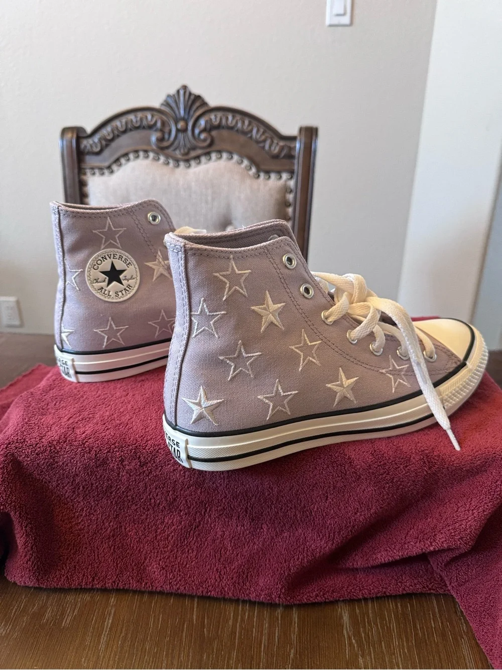 Converse Kids High Top Sneakers in Lavender with Star Embroidery